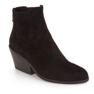 Eileen Fisher Peer Black Suede Ankle Booties 9.5